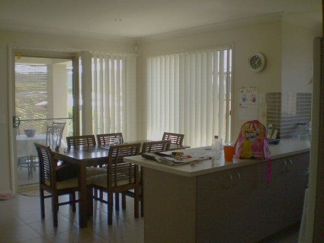 18 Pritchard Court, PACIFIC PINES QLD 4211, Pacific Pines - Thumbnail 2
