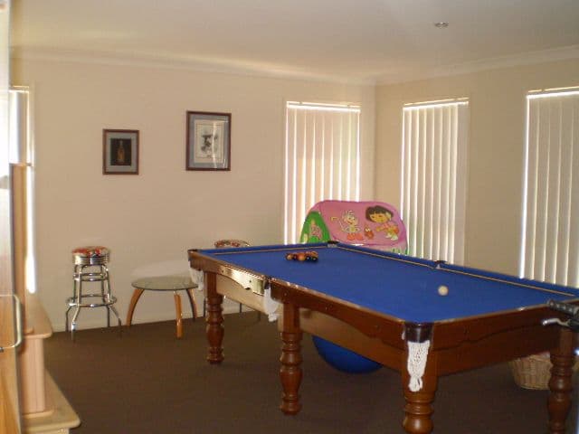 18 Pritchard Court, PACIFIC PINES QLD 4211, Pacific Pines - Thumbnail 3