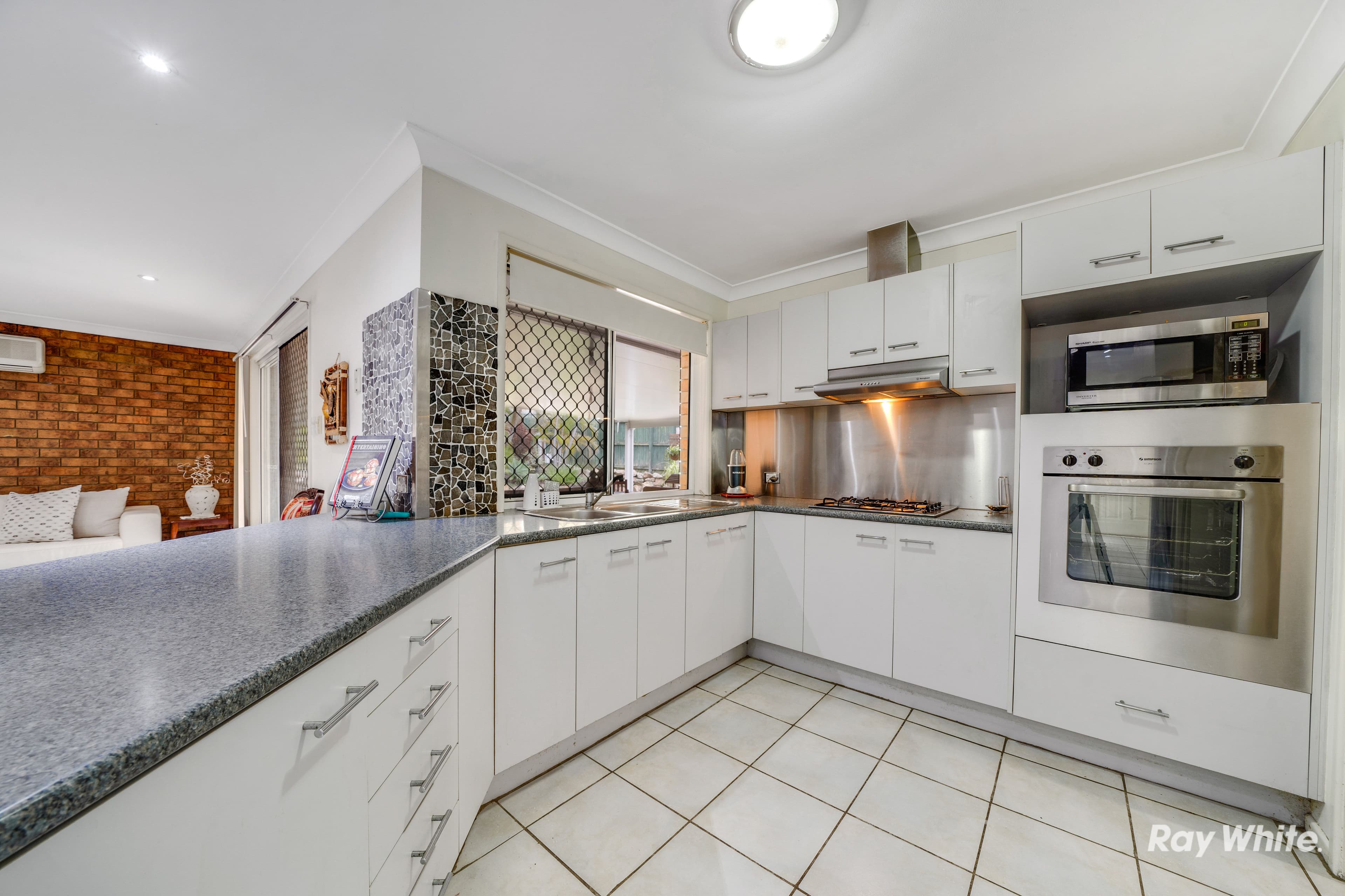 64 Gordonia Drive, Regents Park QLD 4118, Regents Park - Thumbnail 4