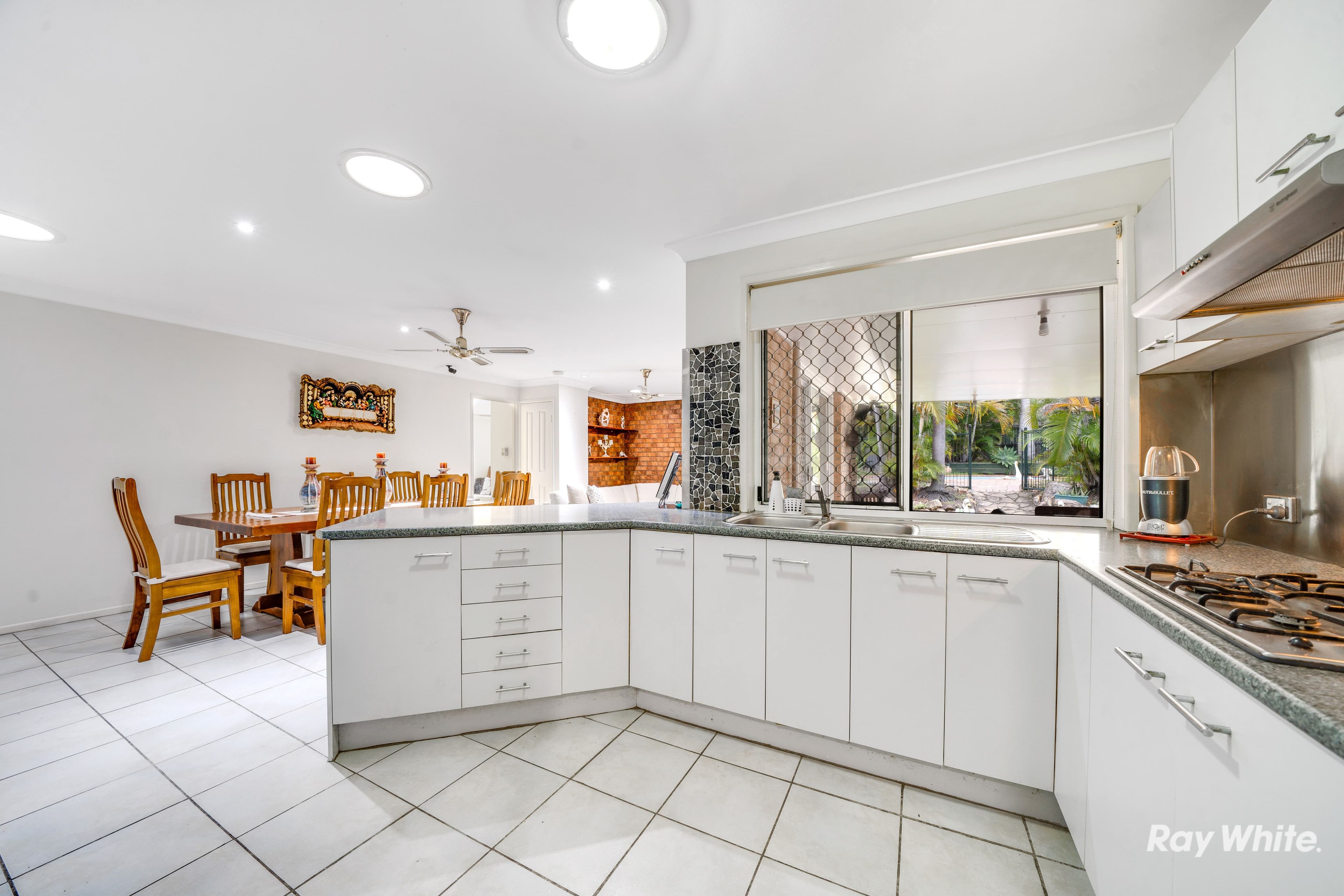 64 Gordonia Drive, Regents Park QLD 4118, Regents Park - Thumbnail 5