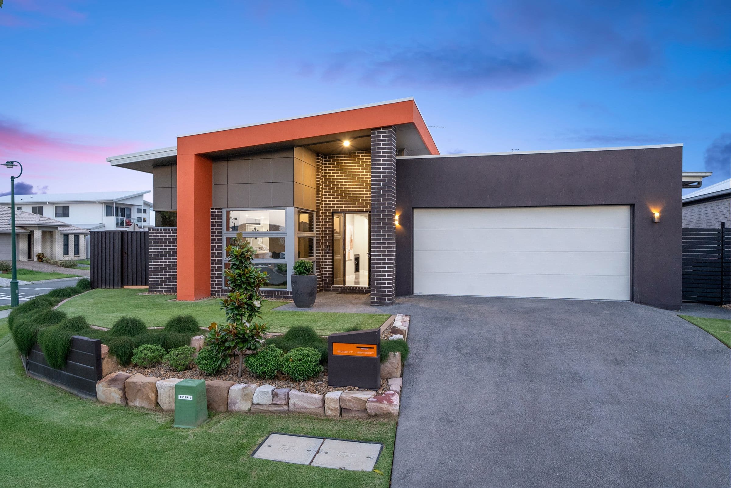 8 Jepson Street, Mango Hill QLD 4509, Mango Hill - Thumbnail 2