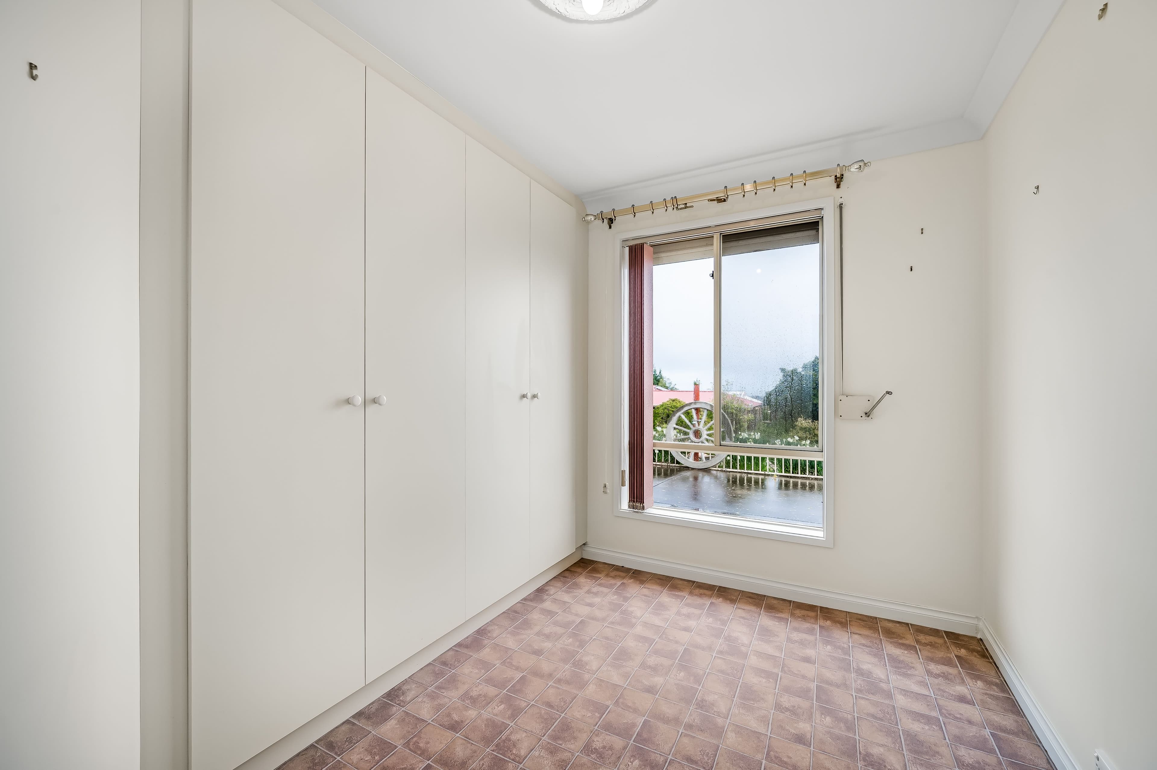 24 Beatrix Drive, Craigmore SA 5114, Craigmore - Thumbnail 7