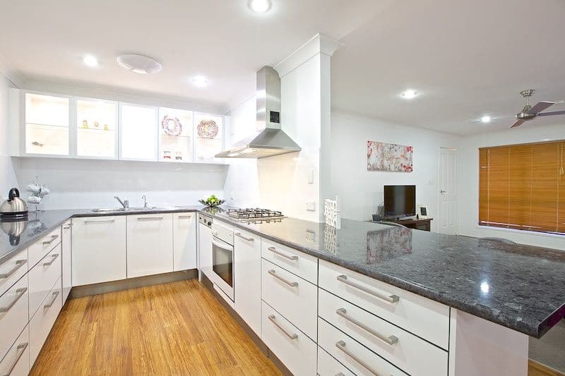 57 Cavell Street, BIRKDALE QLD 4159, Birkdale - Thumbnail 2