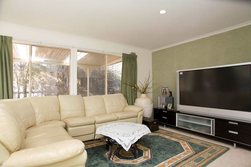 11 Gellion Place, ROXBURGH PARK VIC 3064, Roxburgh Park - Thumbnail 3