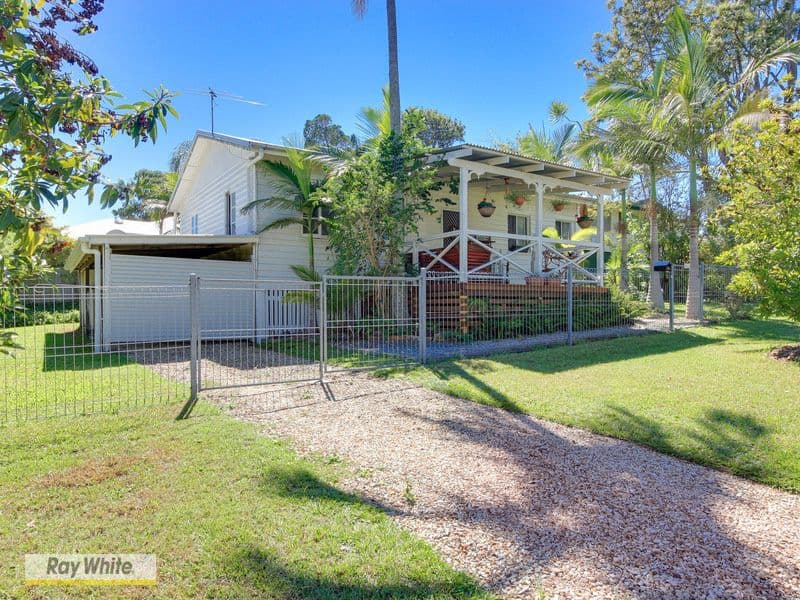 16 Sunnyside Road, SCARBOROUGH QLD 4020, Scarborough - Thumbnail 2