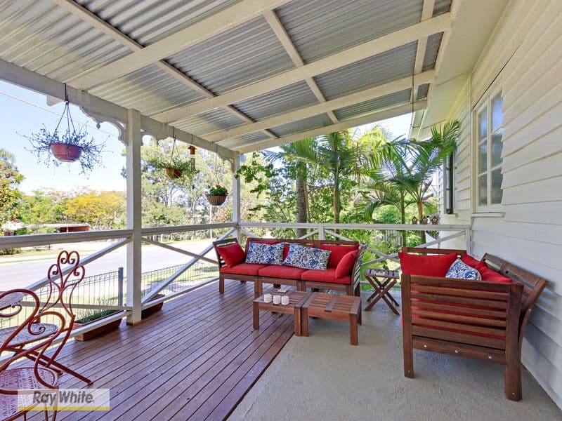 16 Sunnyside Road, SCARBOROUGH QLD 4020, Scarborough - Thumbnail 4