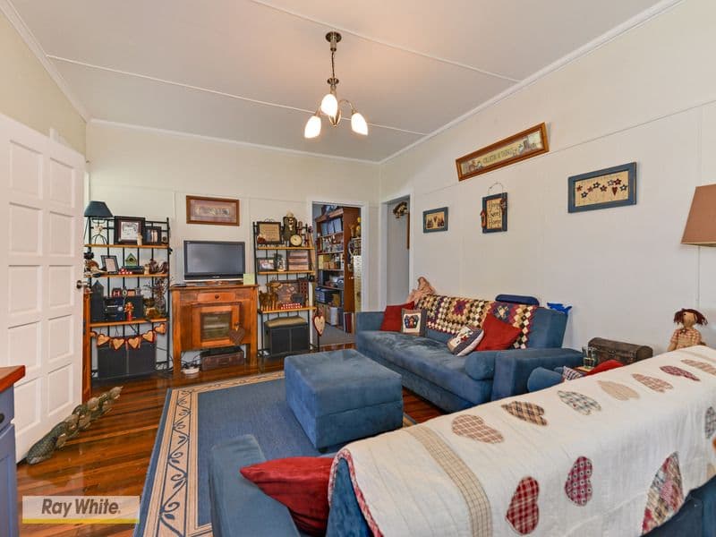 16 Sunnyside Road, SCARBOROUGH QLD 4020, Scarborough - Thumbnail 6