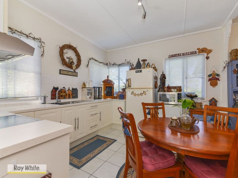 16 Sunnyside Road, SCARBOROUGH QLD 4020, Scarborough - Thumbnail 7