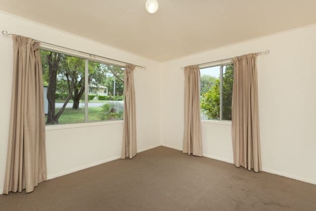 7 Hutchins Street, TIVOLI QLD 4305, Tivoli - Thumbnail 4