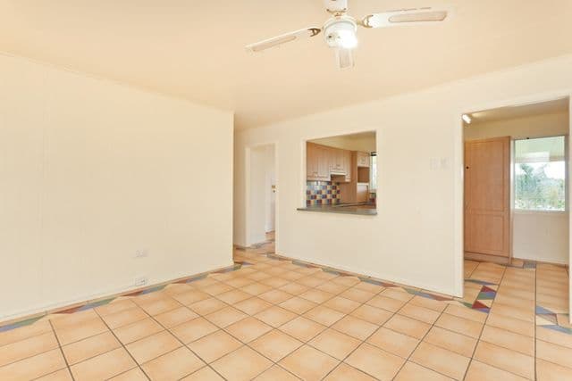 7 Hutchins Street, TIVOLI QLD 4305, Tivoli - Thumbnail 6