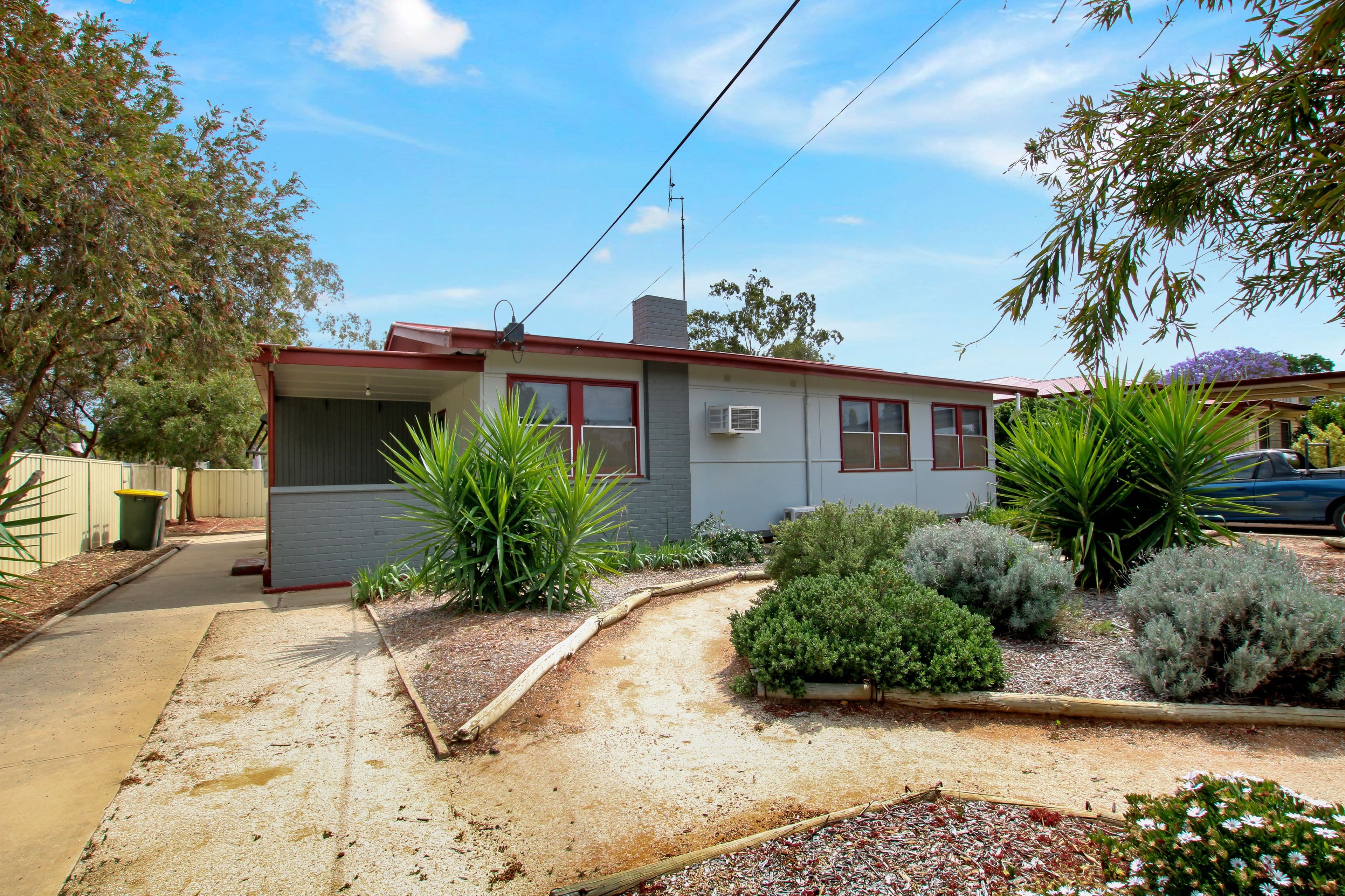 27 Gilbert Street, Berri SA 5343, Berri - Image 1