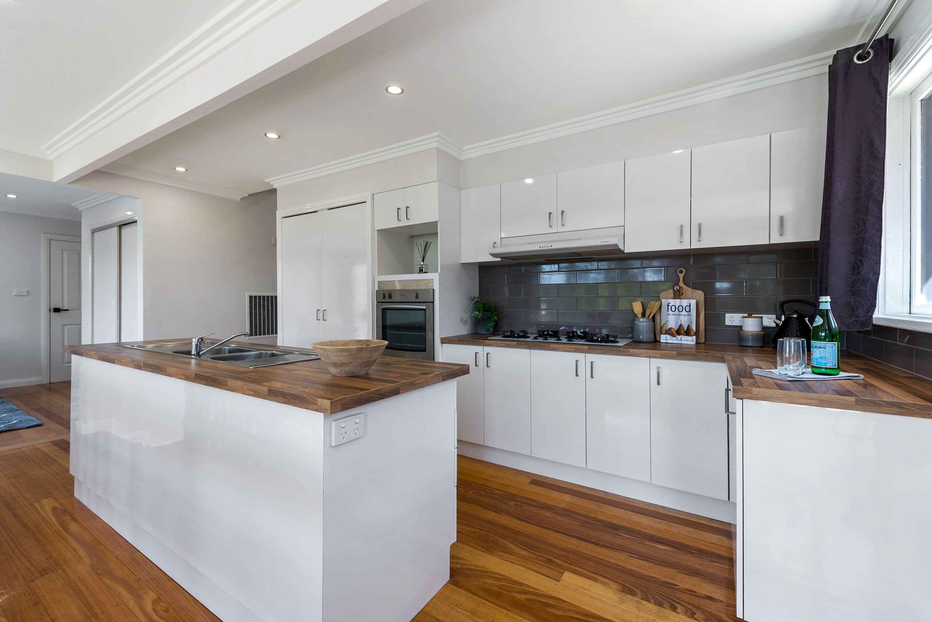 32 Blackwood Park Road, Ferntree Gully VIC 3156, Ferntree Gully - Thumbnail 2