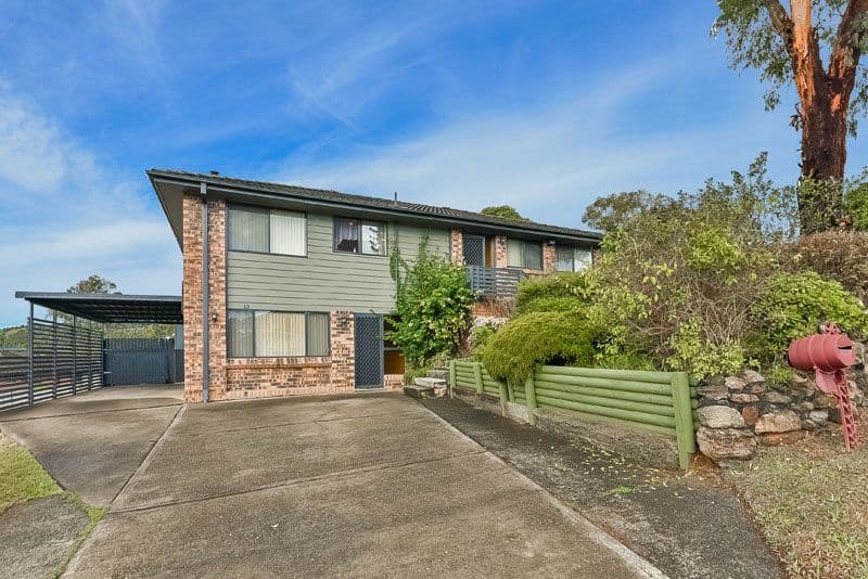 13 Arisaig Place, St Andrews - Image 1