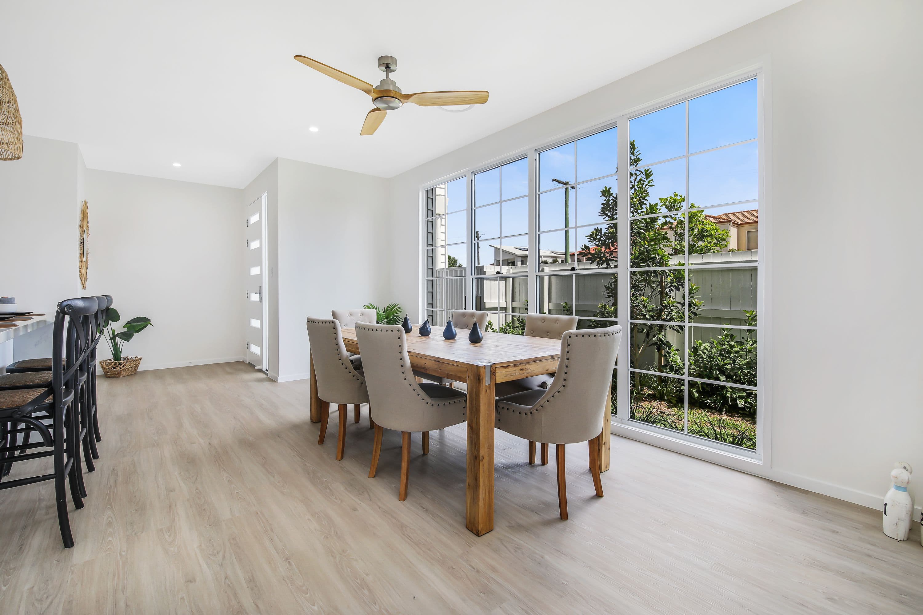 8 Miami Shore Parade, Miami QLD 4220, Miami - Thumbnail 4