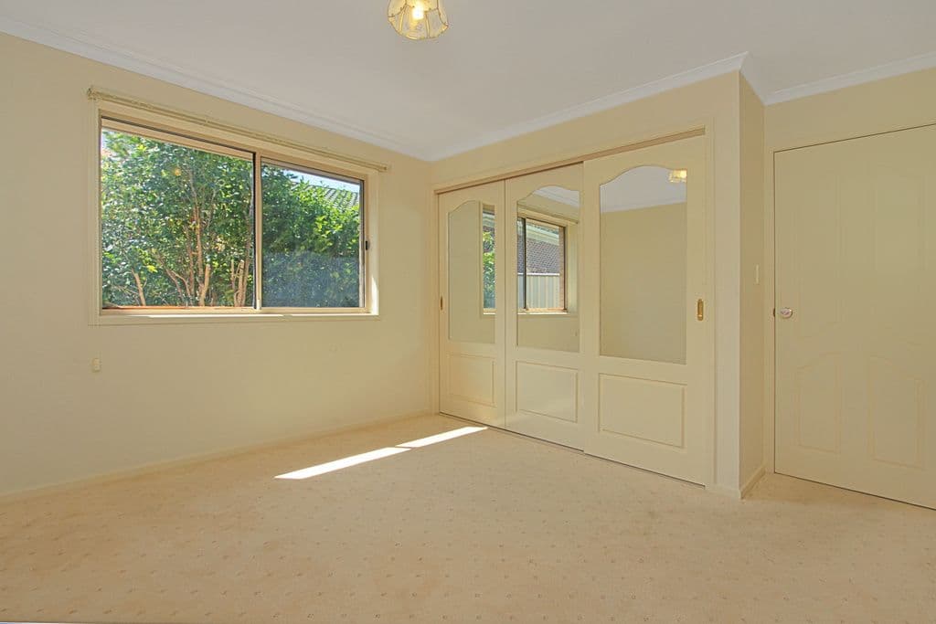 17 Eric Fenning Drive, Surf Beach - Thumbnail 7
