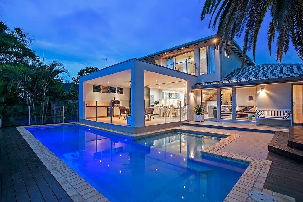 7 Coobowie Street, Broadbeach Waters QLD 4218, Broadbeach Waters - Thumbnail 4