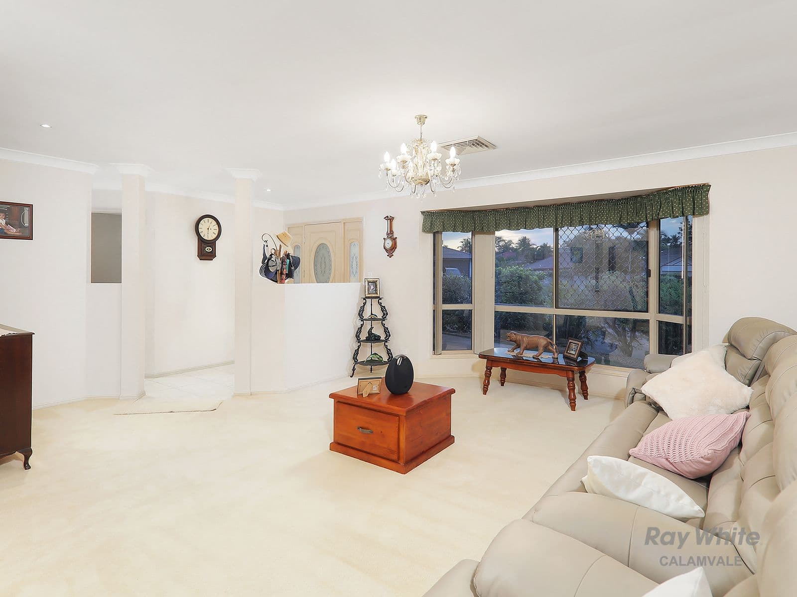26 Daffodil Crescent, Calamvale QLD 4116, Calamvale - Thumbnail 3