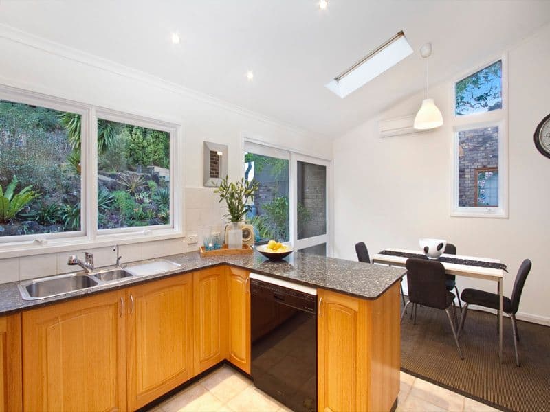 126 Upper Washington Drive, BONNET BAY NSW 2226, Bonnet Bay - Thumbnail 2