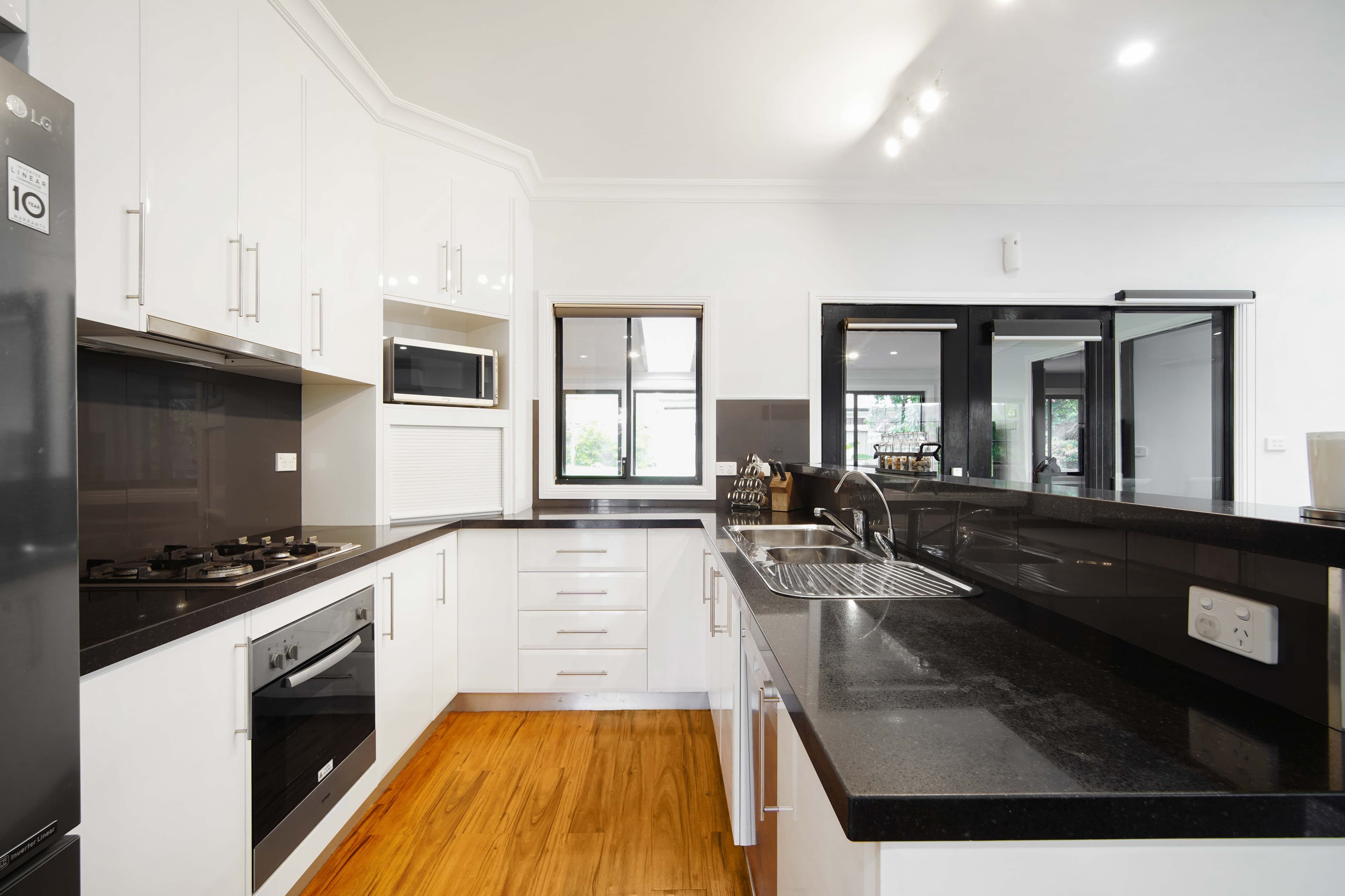 23 Simpson Parade, Albion Park NSW 2527, Albion Park - Thumbnail 2
