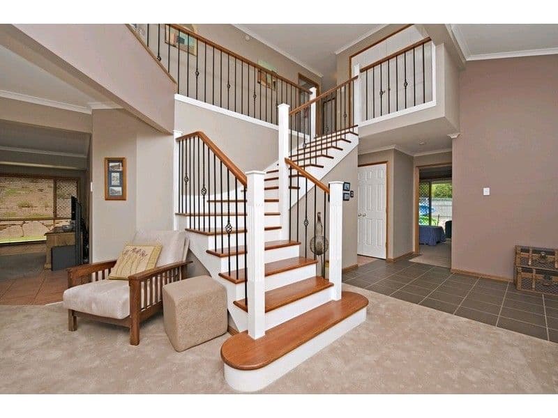 8 Peterson Place, BRIDGEMAN DOWNS QLD 4035, Bridgeman Downs - Thumbnail 5