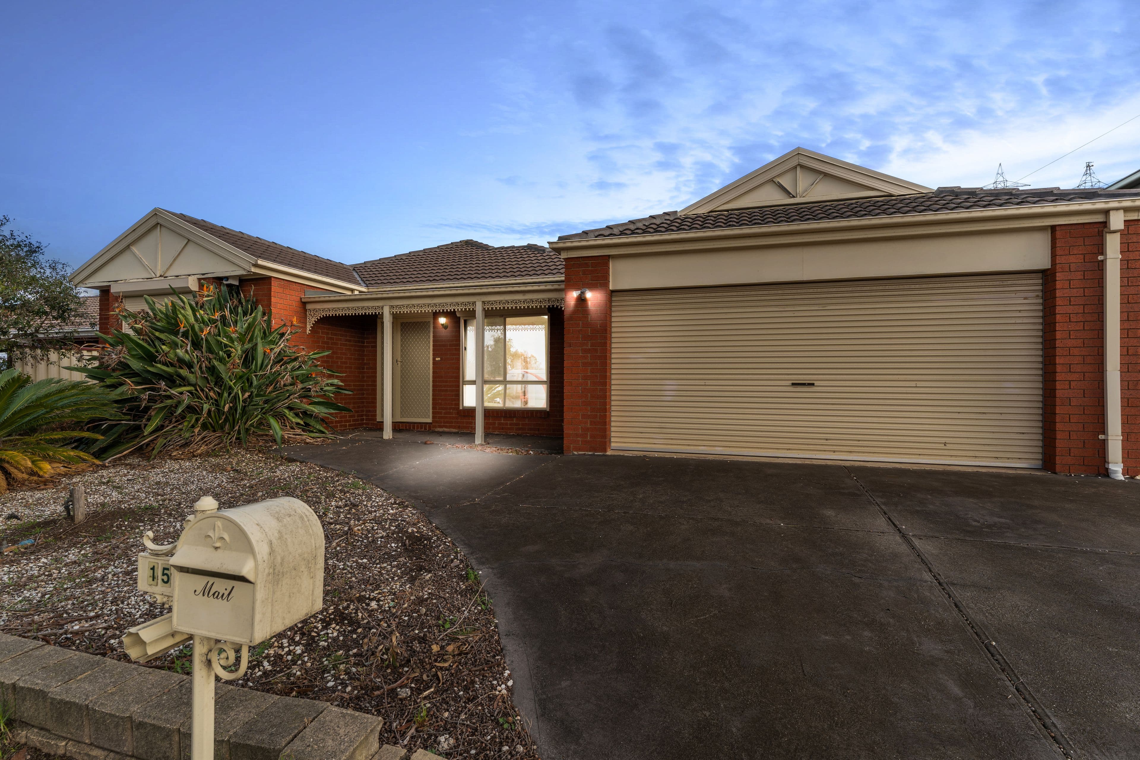 15 Egret Crescent, Cairnlea VIC 3023, Cairnlea - Thumbnail 2