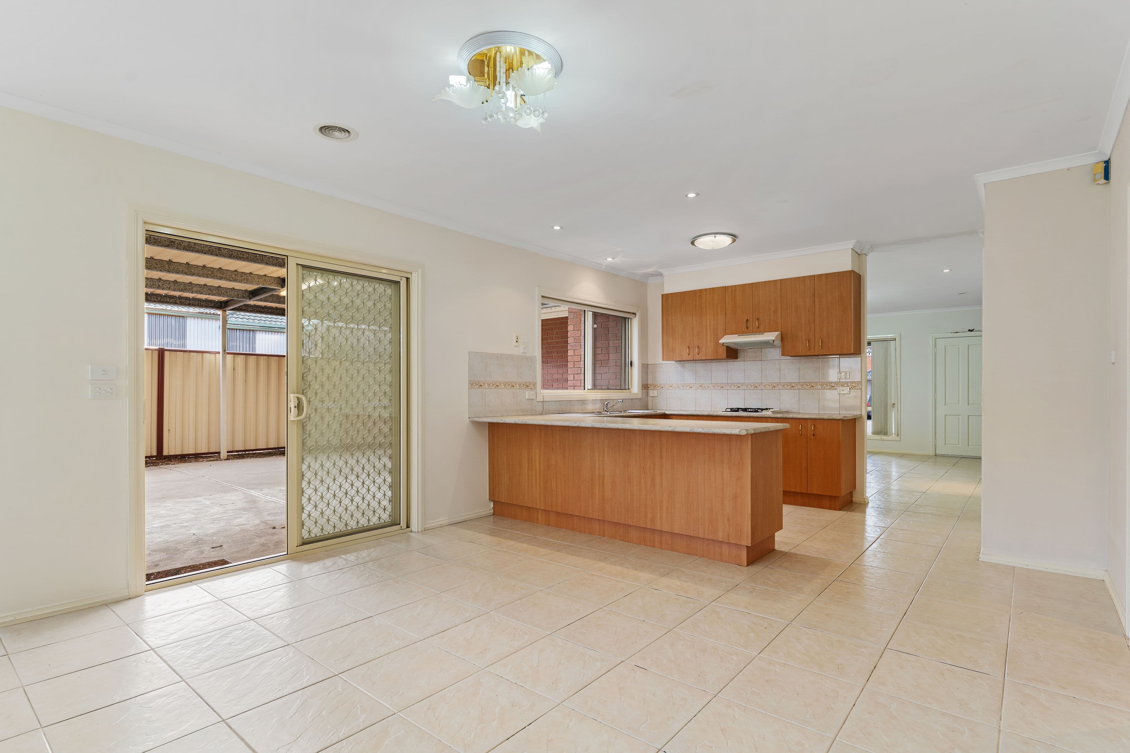 15 Egret Crescent, Cairnlea VIC 3023, Cairnlea - Thumbnail 5