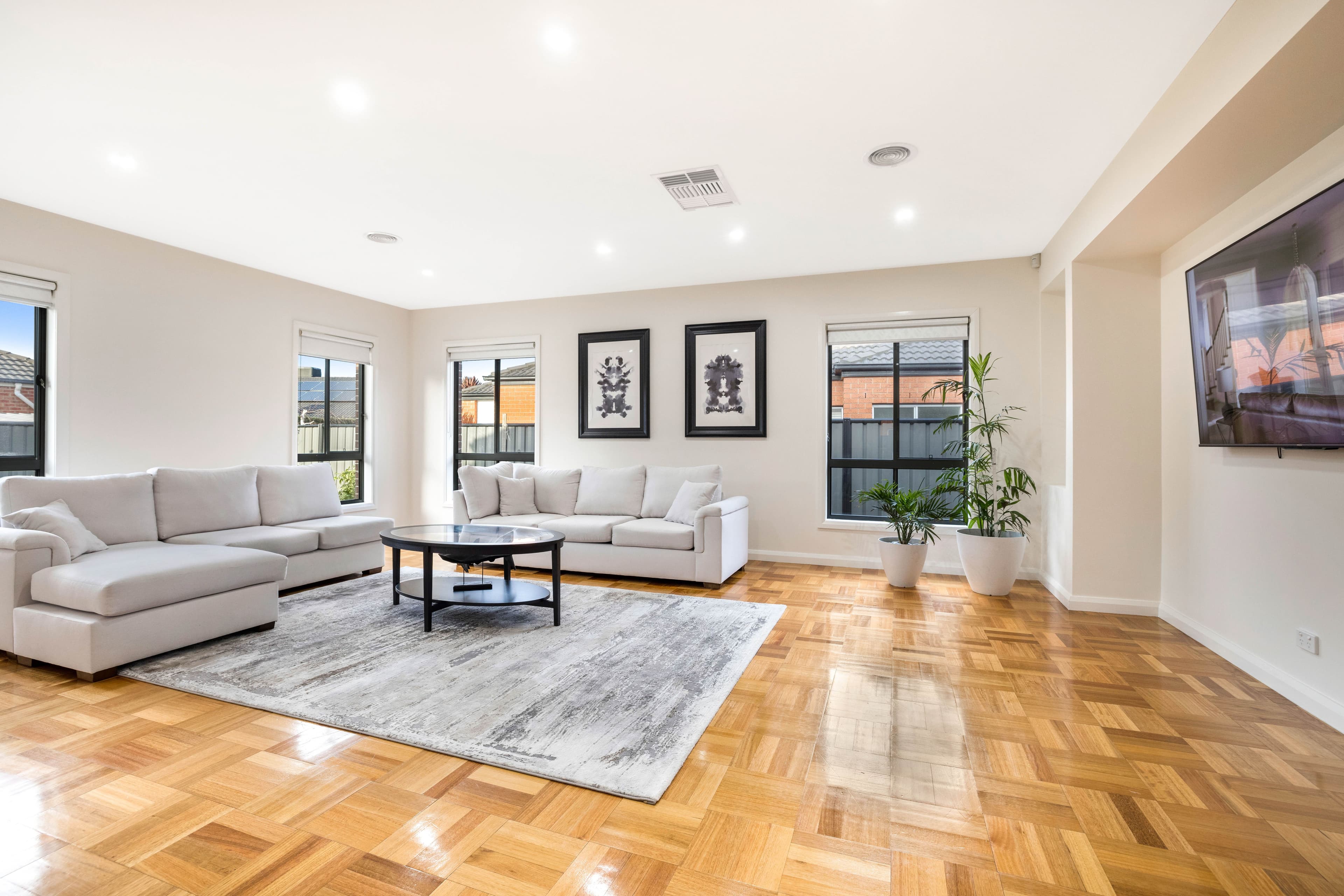 4 Lewisham Place, Craigieburn VIC 3064, Craigieburn - Thumbnail 2