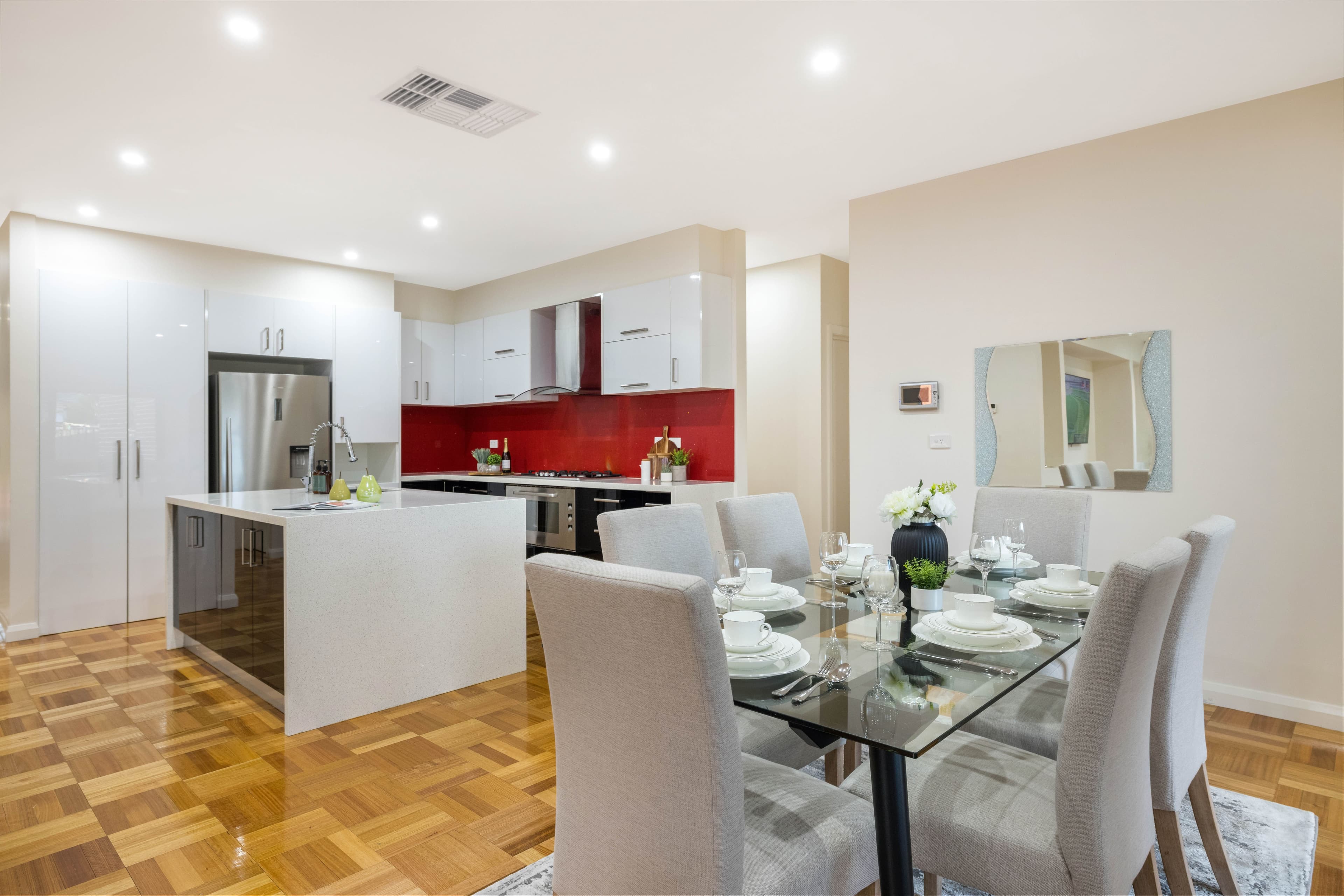 4 Lewisham Place, Craigieburn VIC 3064, Craigieburn - Thumbnail 3