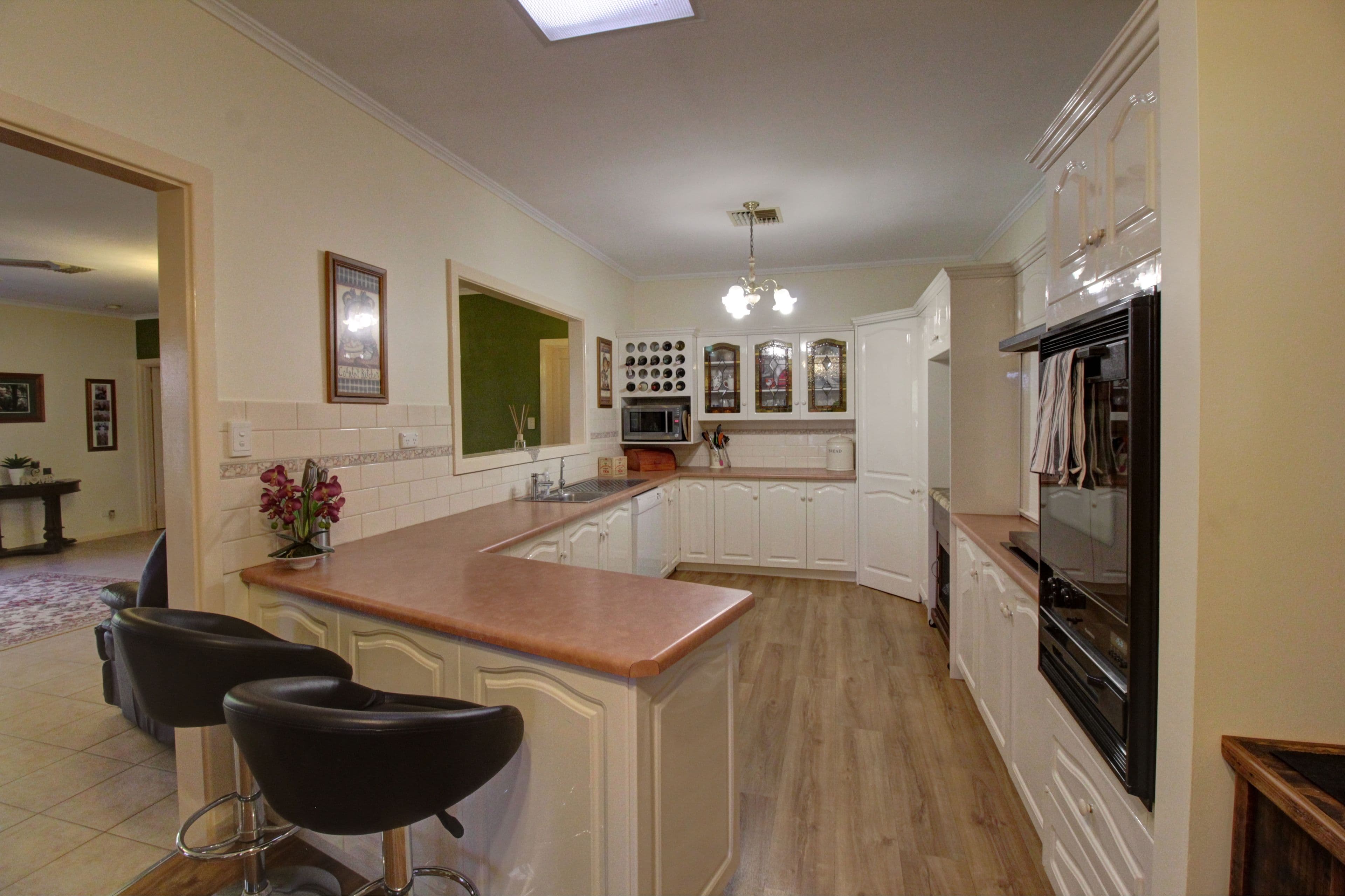67 Twentyseventh Street, Renmark SA 5341, Renmark South - Thumbnail 2
