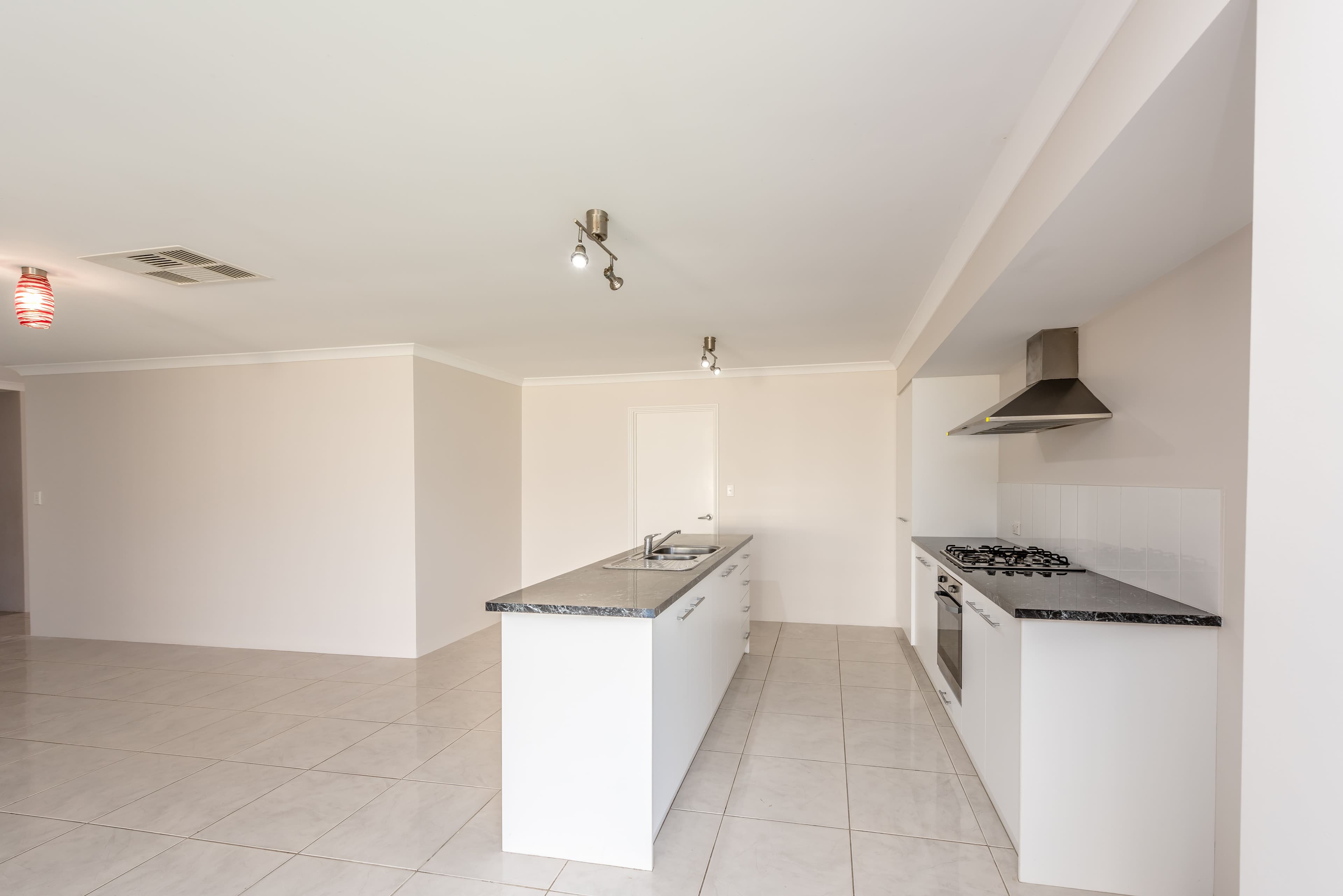 26 Beachcomber Hill, Glenfield WA 6532, Glenfield - Thumbnail 4