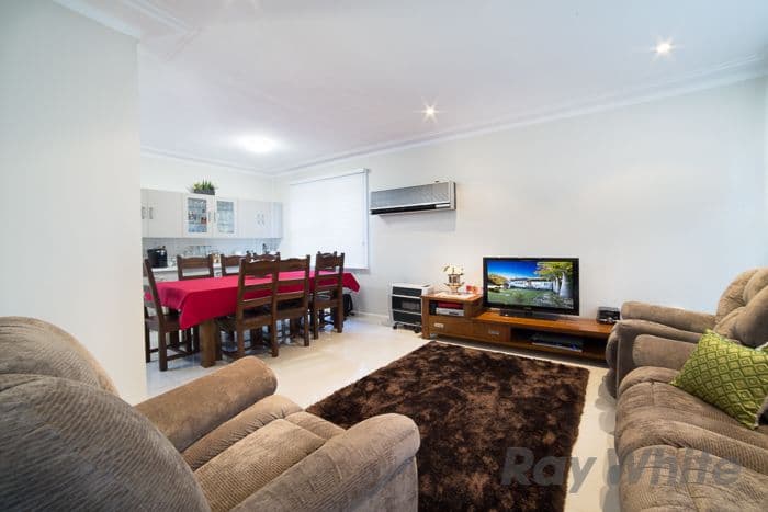 33 Kimbarra Close, Kotara - Thumbnail 3