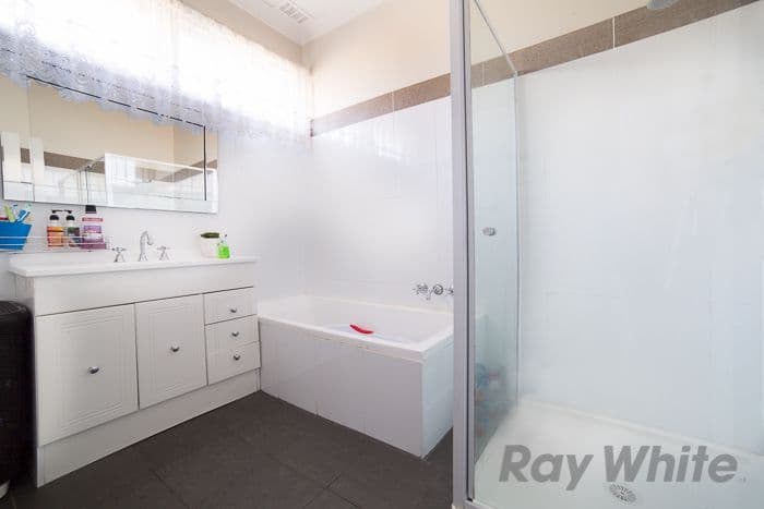 33 Kimbarra Close, Kotara - Thumbnail 6
