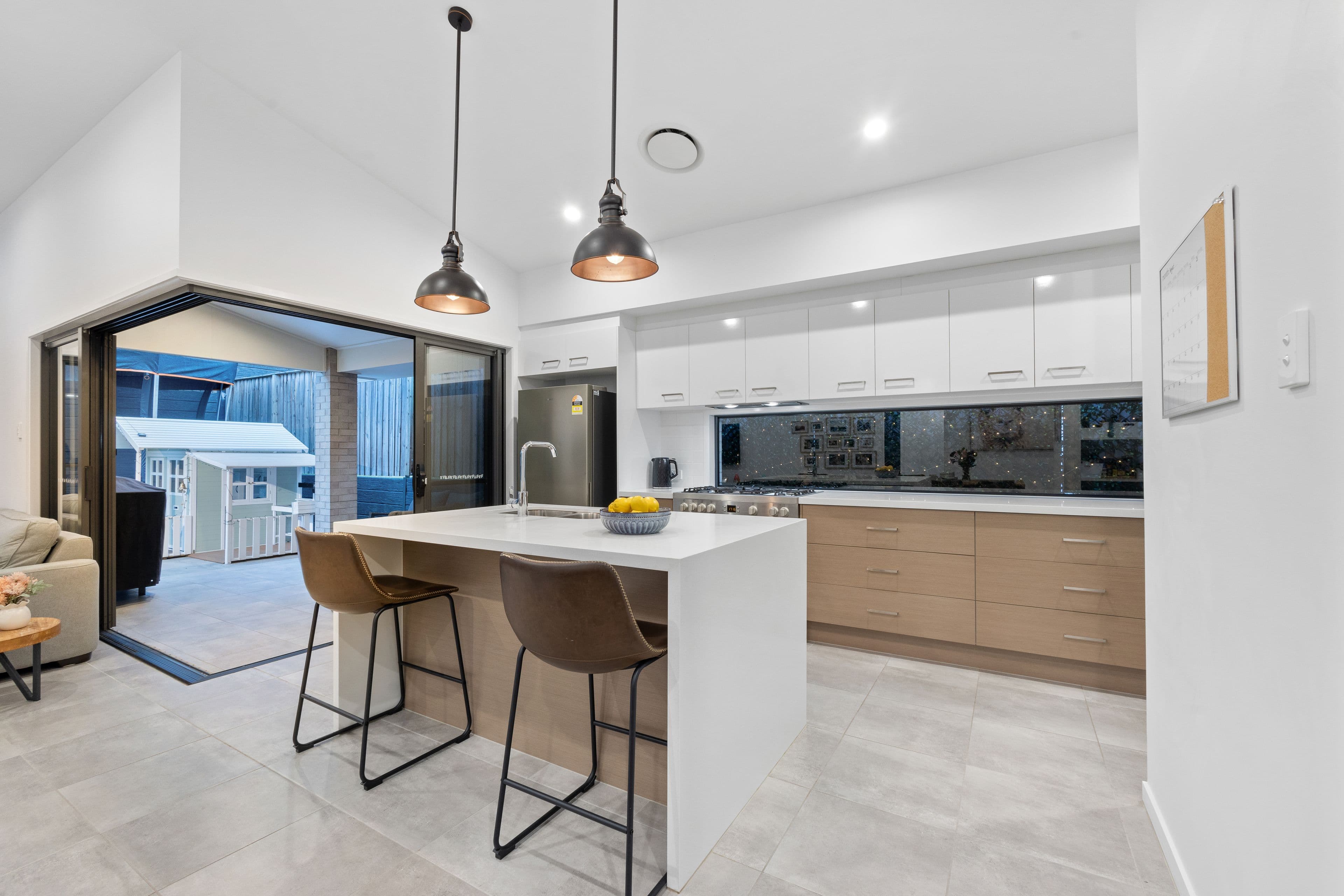 62 Taunton Circuit, Upper Kedron QLD 4055, Upper Kedron - Thumbnail 4