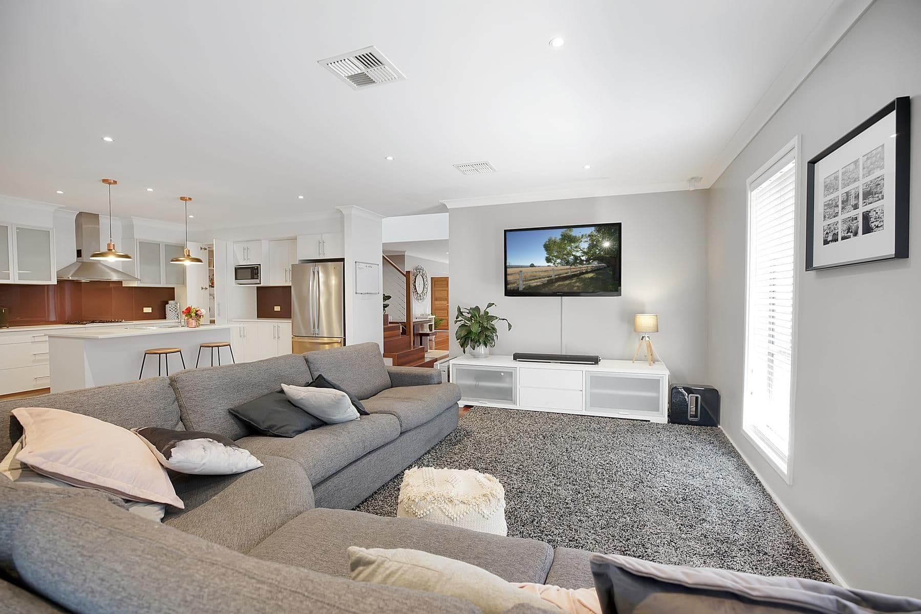 120 Ridgetop Drive, Glenmore Park - Thumbnail 4