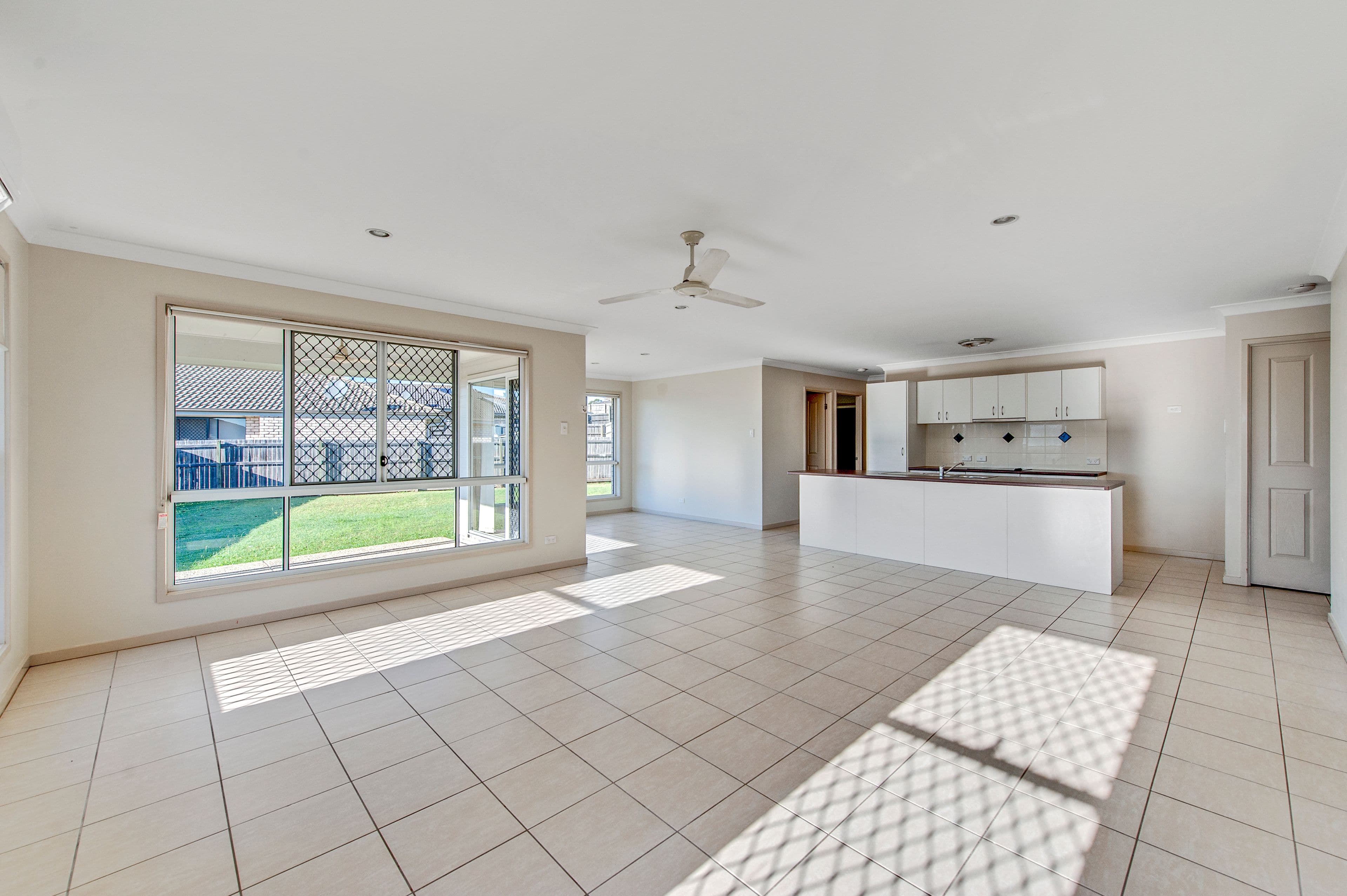 12 Stanbury Drive, Goodna QLD 4300, Goodna - Thumbnail 4