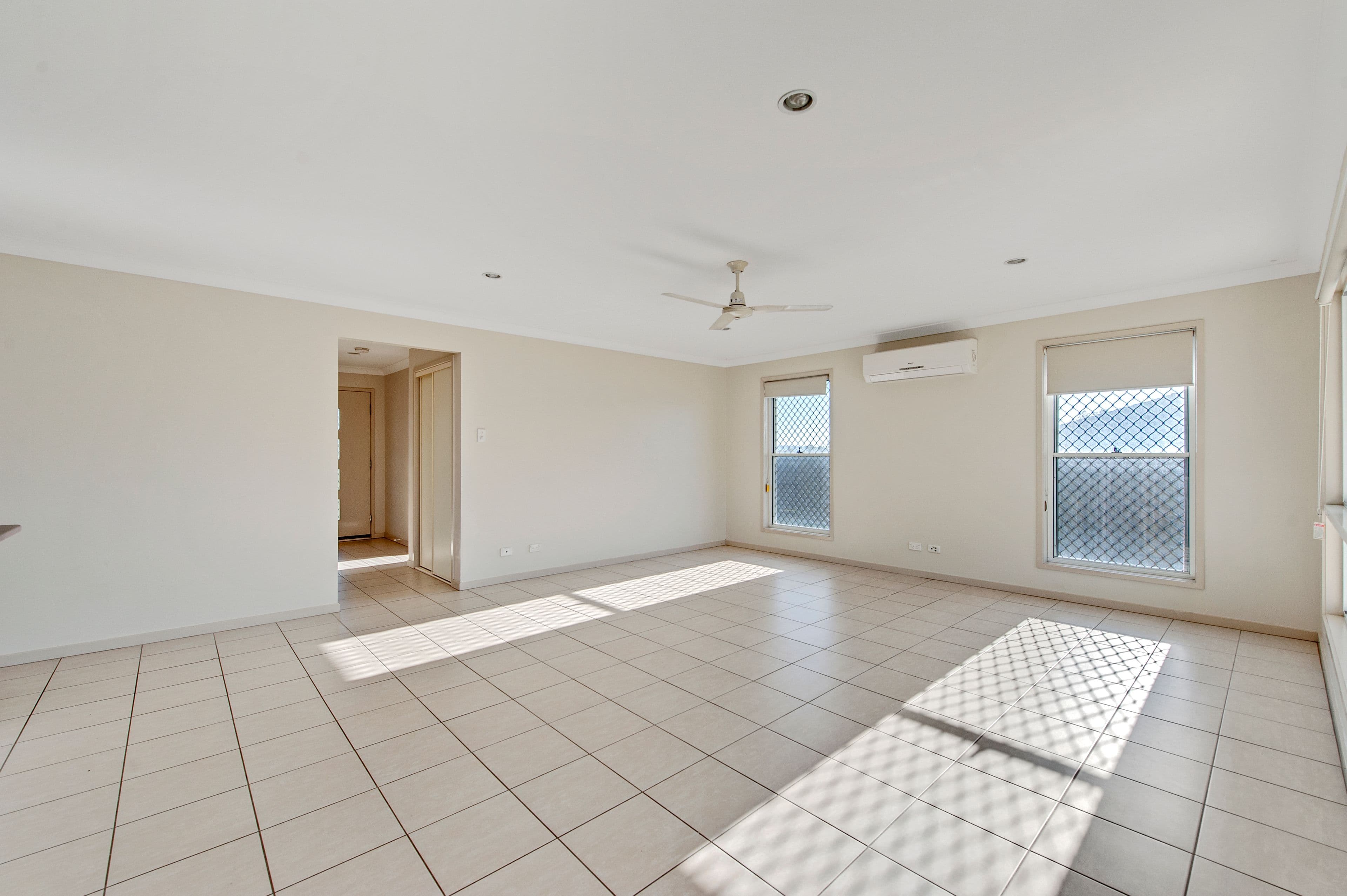 12 Stanbury Drive, Goodna QLD 4300, Goodna - Thumbnail 5