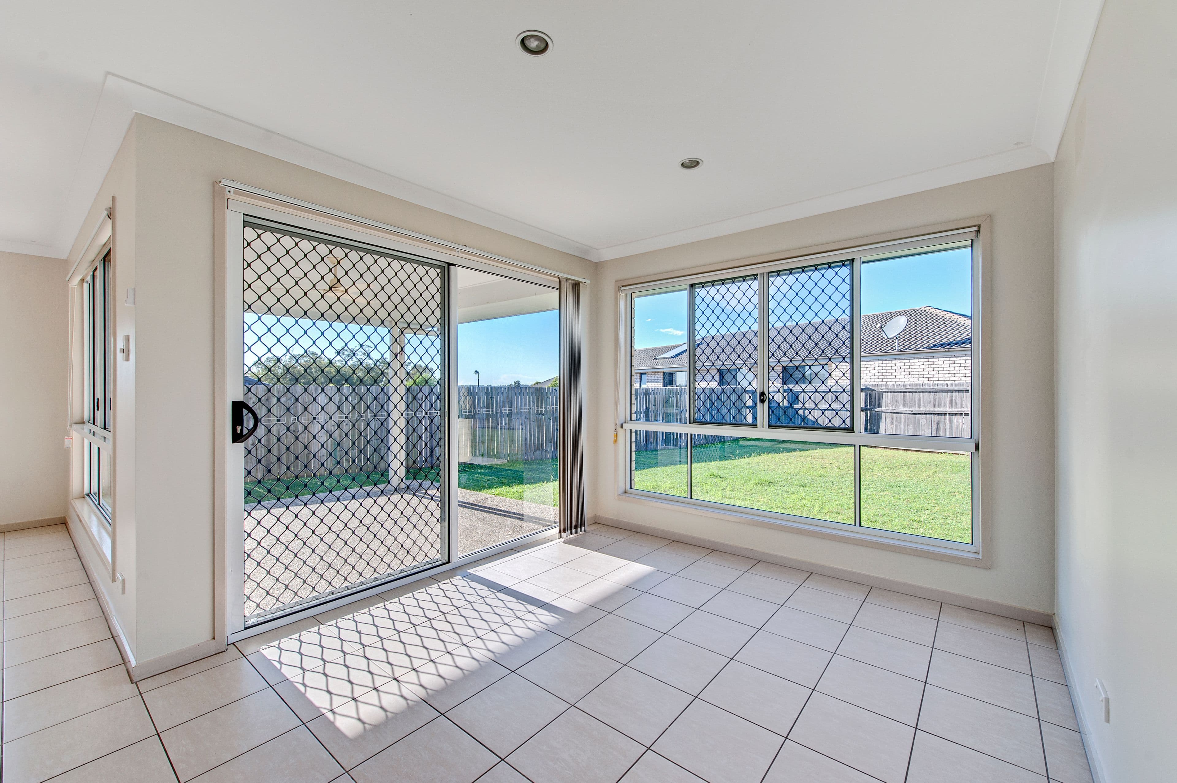 12 Stanbury Drive, Goodna QLD 4300, Goodna - Thumbnail 6