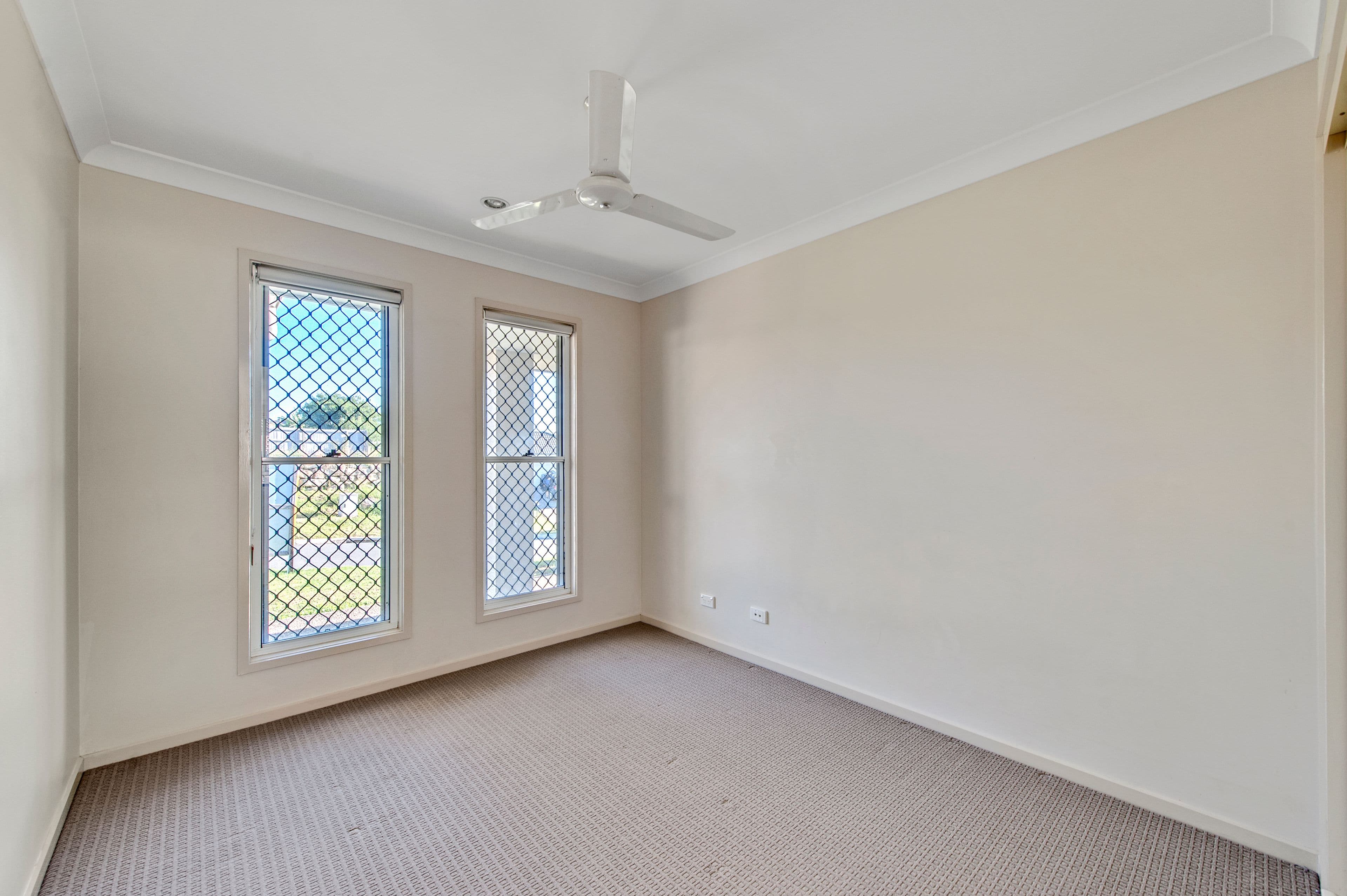 12 Stanbury Drive, Goodna QLD 4300, Goodna - Thumbnail 8