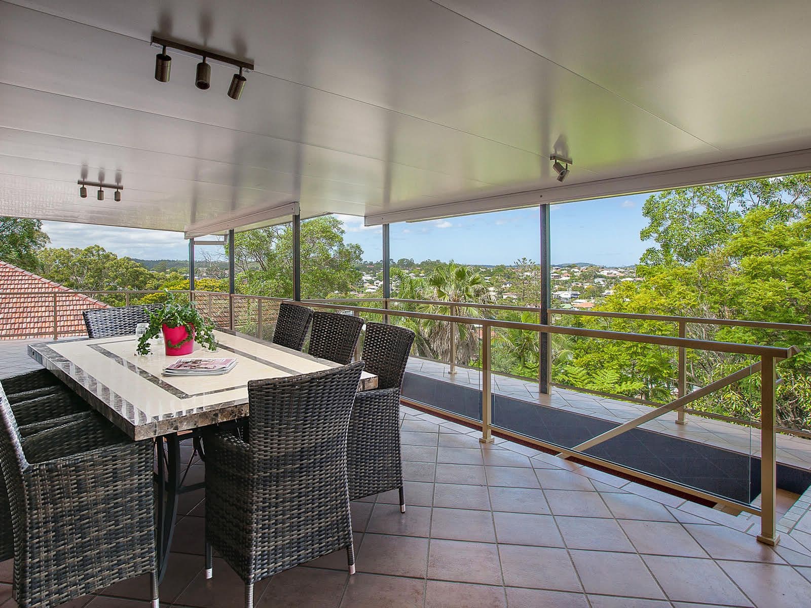83 Tranters Avenue, Camp Hill QLD 4152, Camp Hill - Thumbnail 5