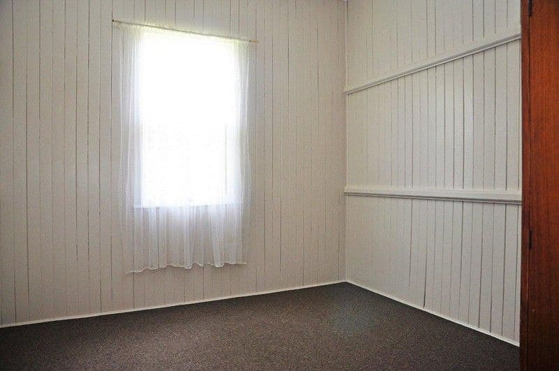 27  Albert Street, NEWTOWN QLD 4350, Newtown - Thumbnail 7