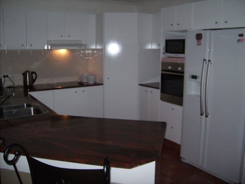 5 Calcetto Place, ARUNDEL QLD 4214, Arundel - Thumbnail 2