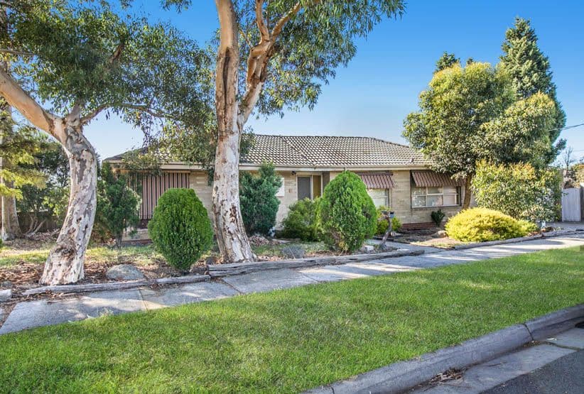 13 Miriam Street, Thomastown VIC 3074, Thomastown - Thumbnail 2