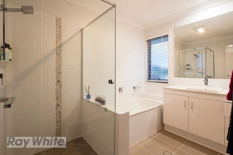 17 Mountain Street, MOUNT GRAVATT QLD 4122, Mount Gravatt - Thumbnail 5