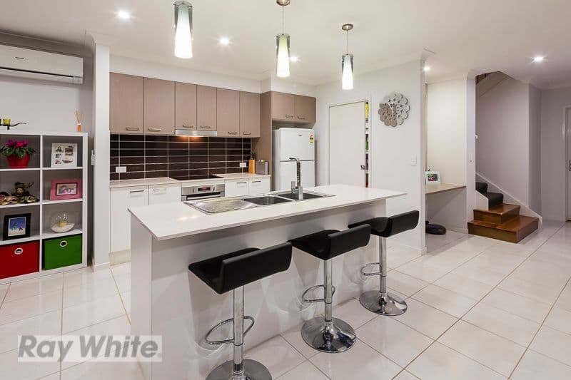 17 Mountain Street, MOUNT GRAVATT QLD 4122, Mount Gravatt - Thumbnail 6