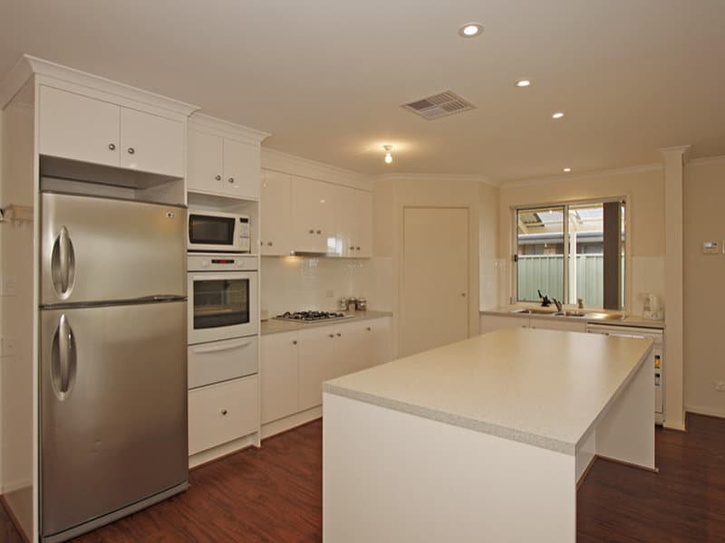 4 Aquamarine Avenue, Aldinga Beach - Image 1