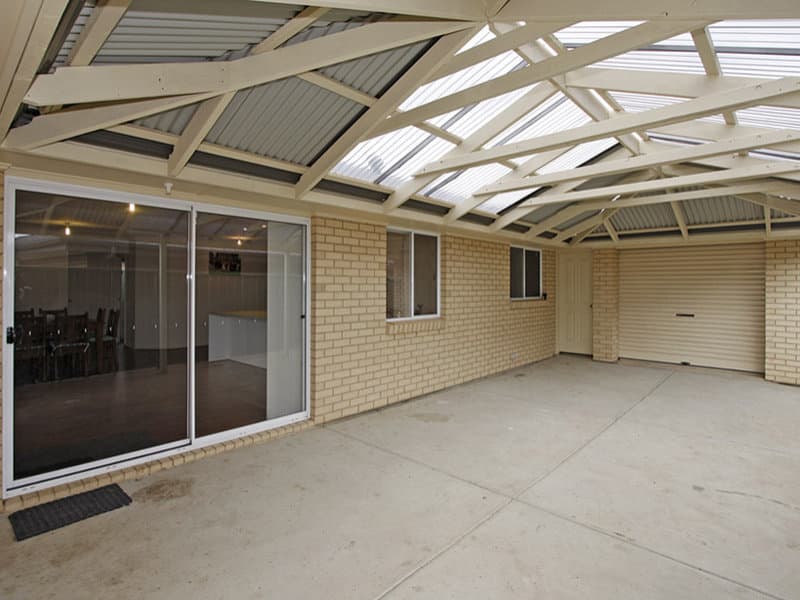 4 Aquamarine Avenue, Aldinga Beach - Thumbnail 3