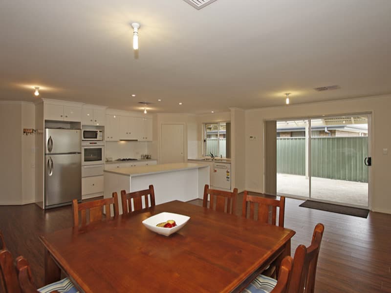 4 Aquamarine Avenue, Aldinga Beach - Thumbnail 7