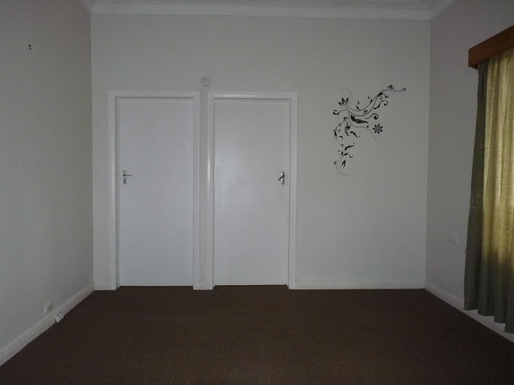38 Desmond Lane, OAKEY QLD 4401, Oakey - Thumbnail 5