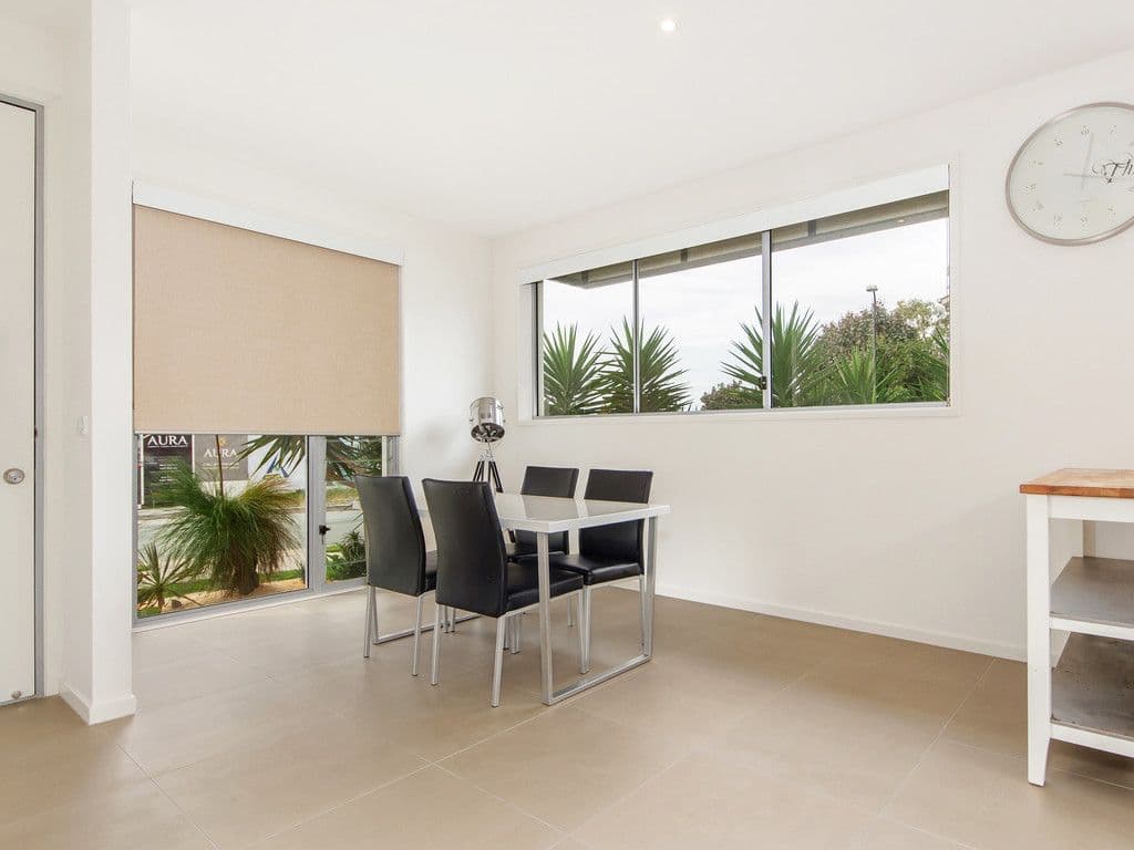 30 Lakefront Crescent, Varsity Lakes QLD 4227, Varsity Lakes - Thumbnail 6