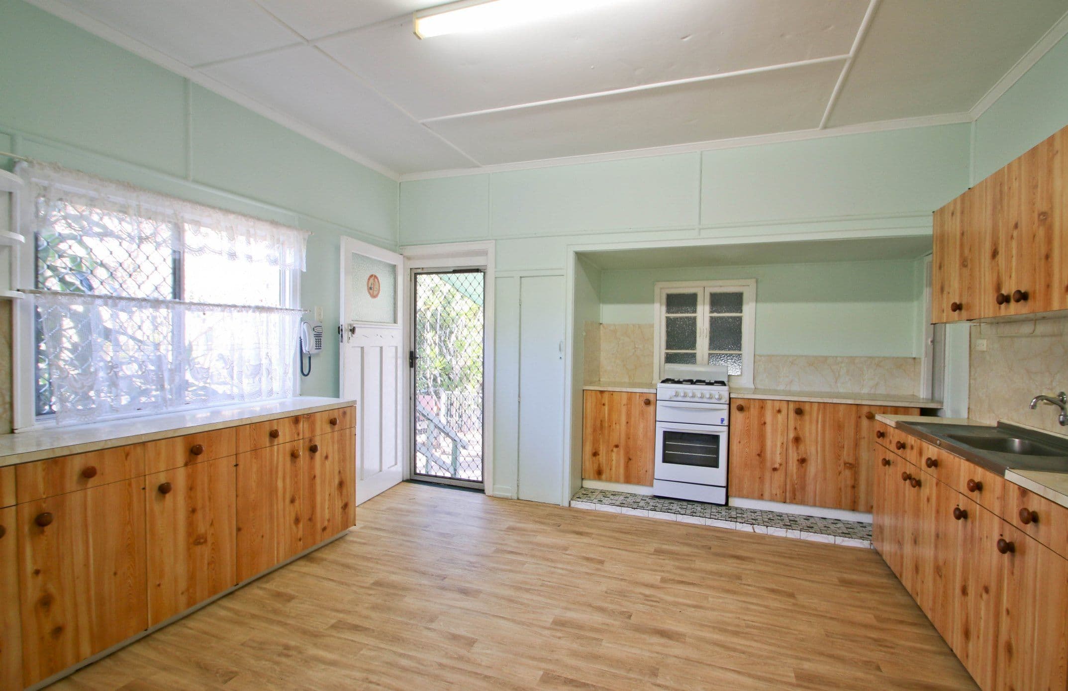 51 Frederick Street, NEWTOWN QLD 4305, Newtown - Thumbnail 2